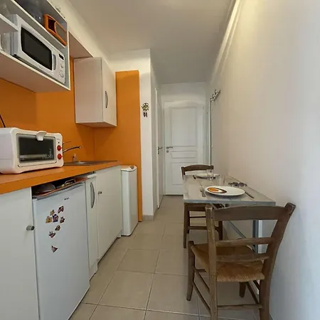 - La Rochelle Lr180-059b