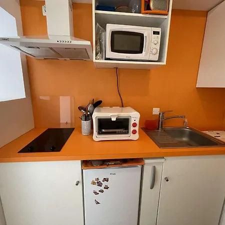 - La Rochelle Lr180-059b Apartment *